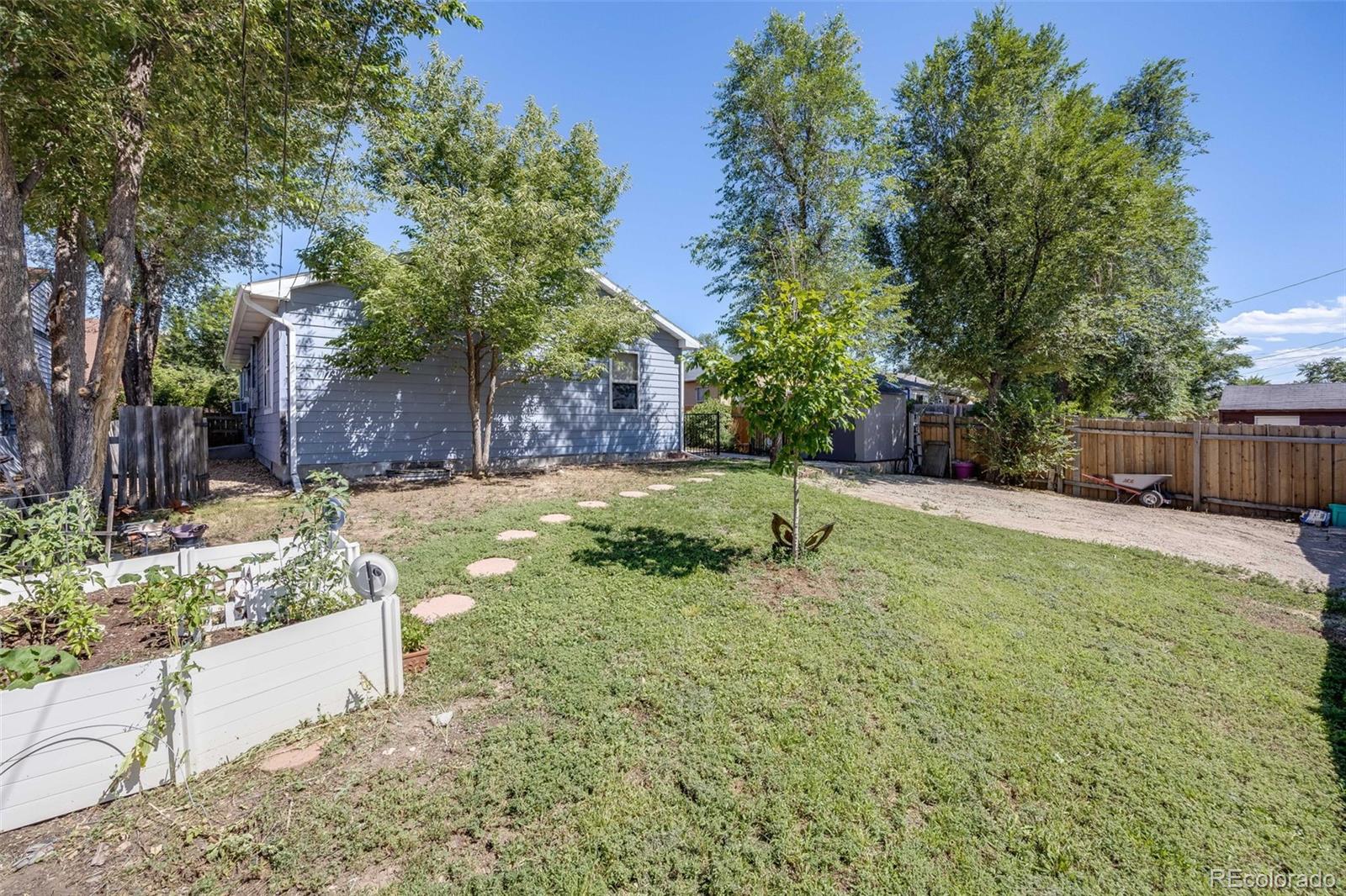 MLS Image #27 for 1181  yosemite street,denver, Colorado