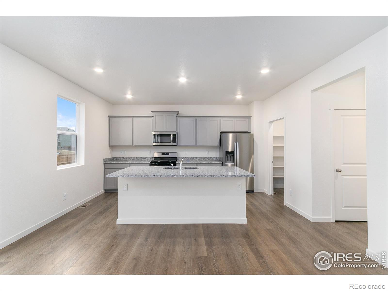 MLS Image #11 for 6452  coralbell street,wellington, Colorado