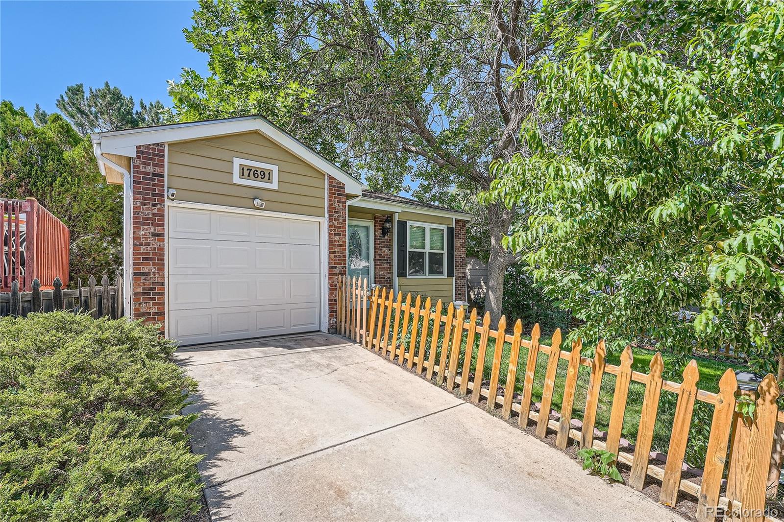 MLS Image #2 for 17691 e bethany place,aurora, Colorado