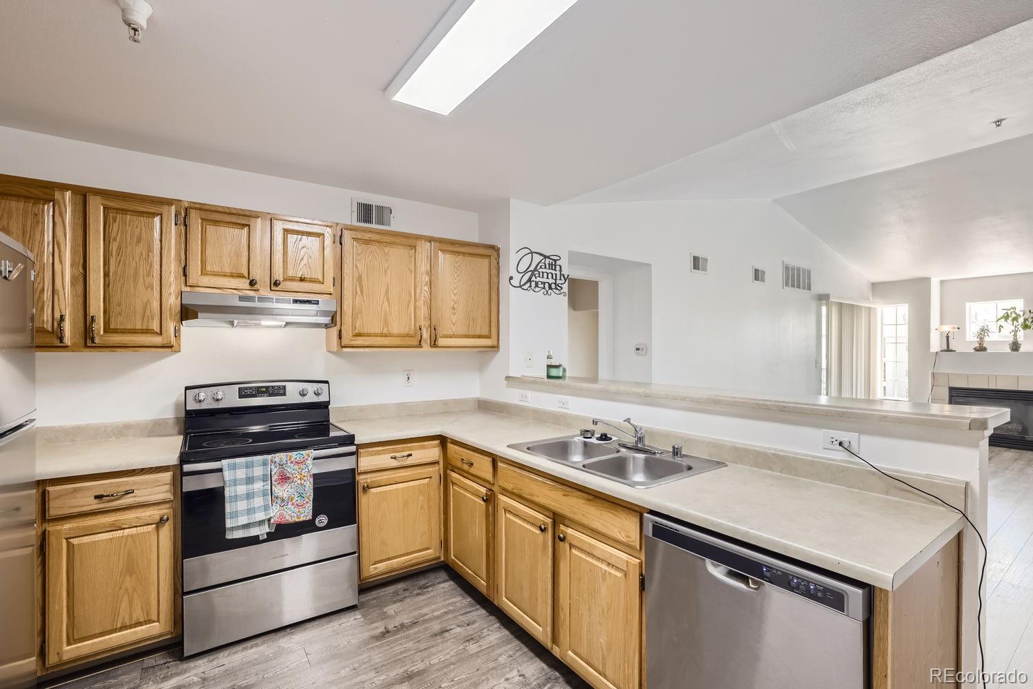 MLS Image #2 for 12293 w cross drive 303,littleton, Colorado