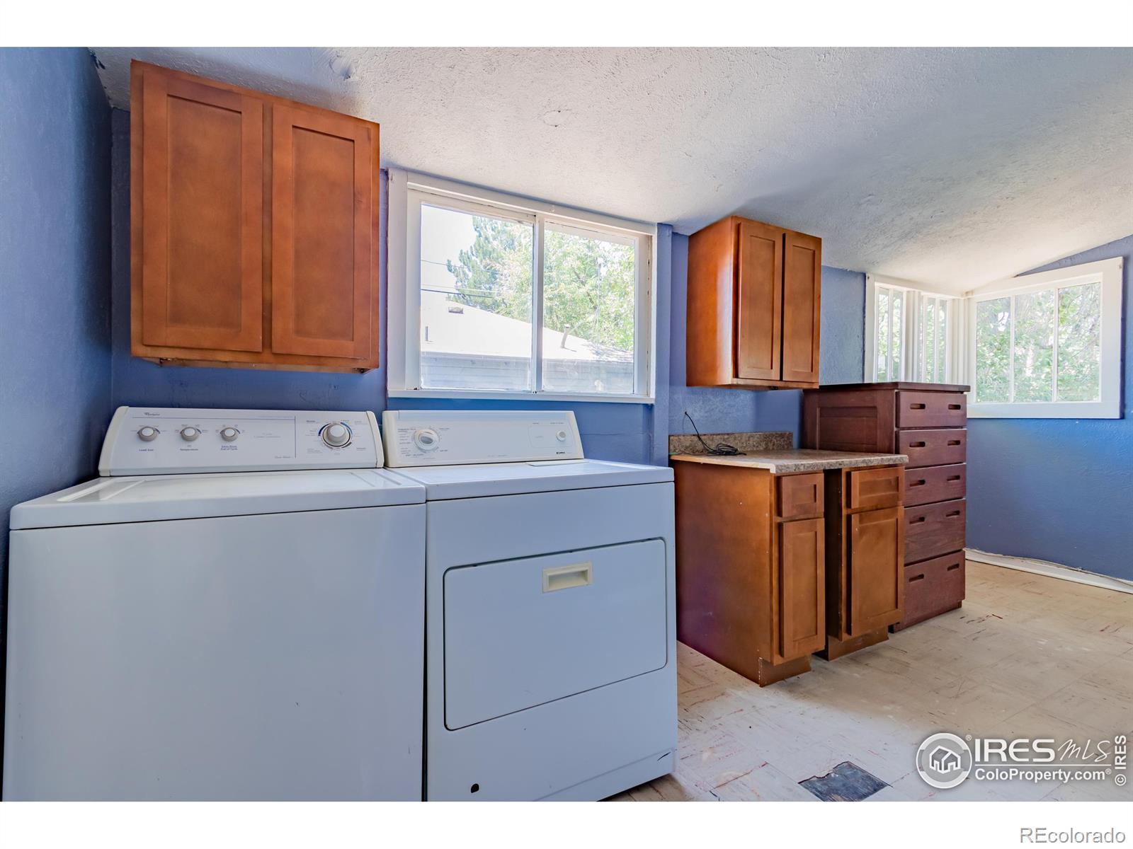 MLS Image #18 for 1315  chester street,aurora, Colorado