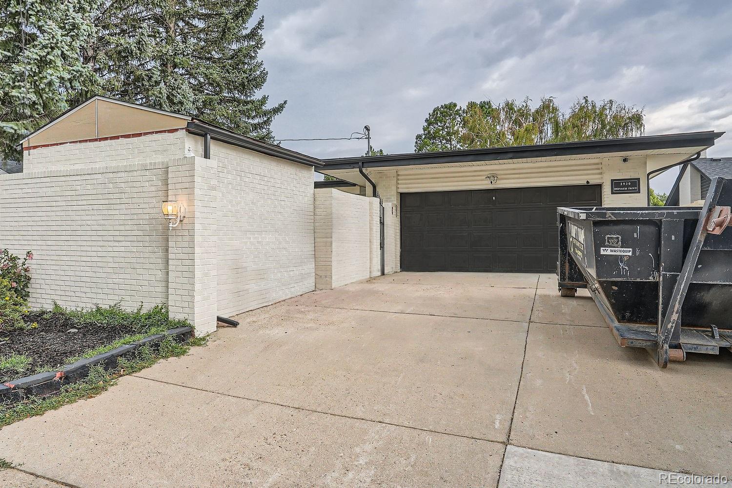 MLS Image #26 for 2930  monaco parkway,denver, Colorado