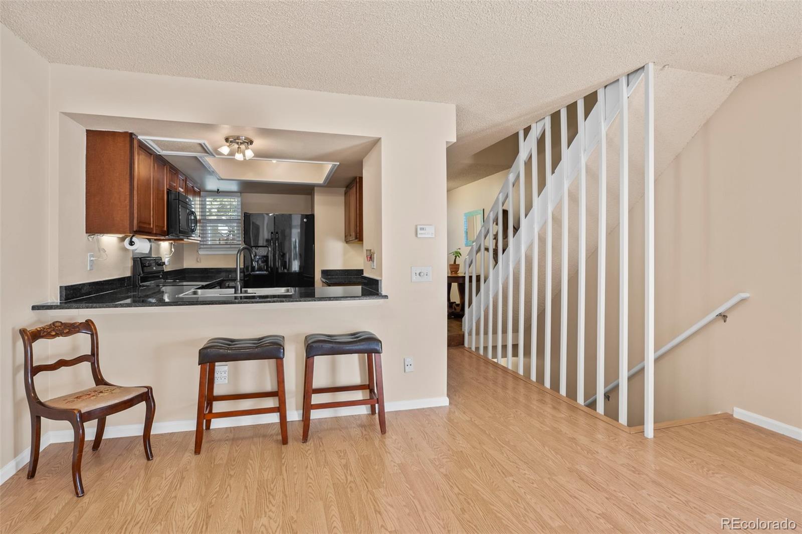 MLS Image #6 for 1475 s quebec way,denver, Colorado