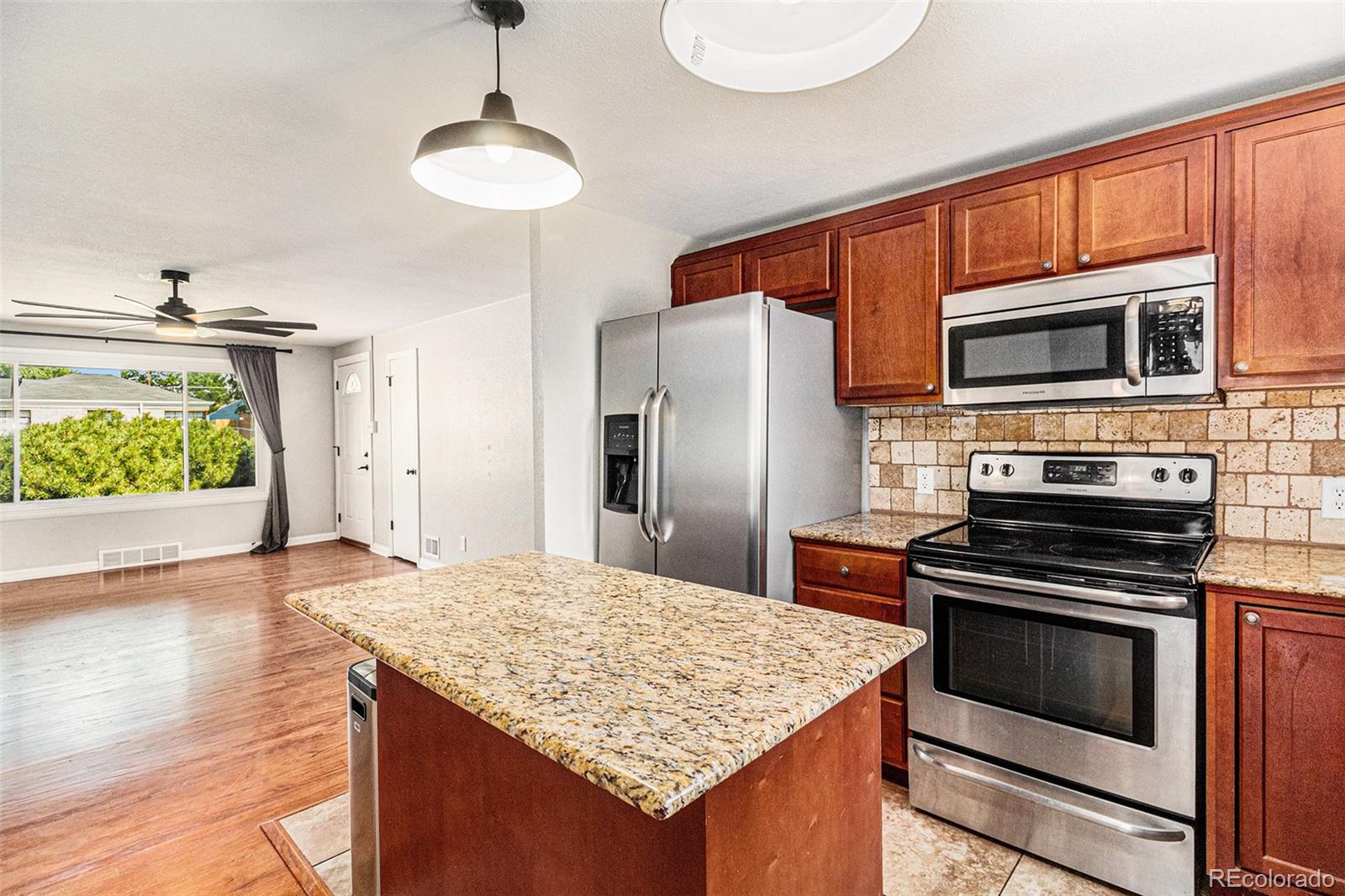 MLS Image #9 for 3225  krameria street,denver, Colorado