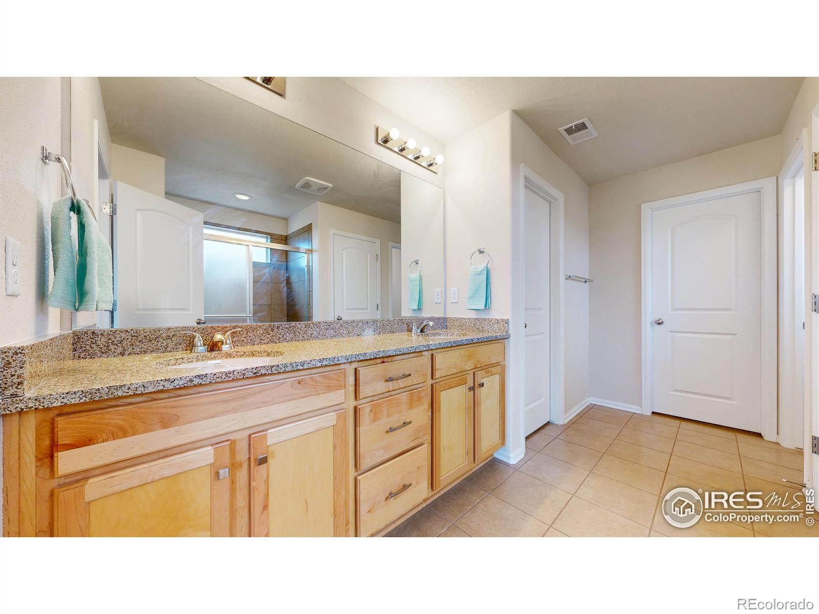 MLS Image #15 for 5944  yellow creek drive,fort collins, Colorado