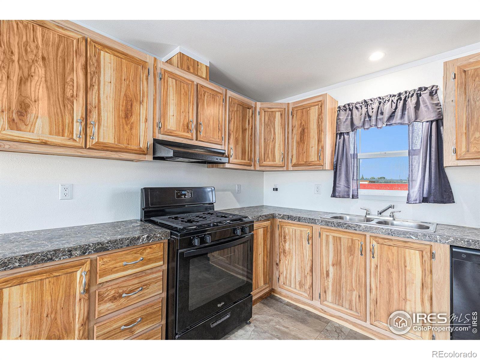 MLS Image #4 for 326  5th street,pierce, Colorado