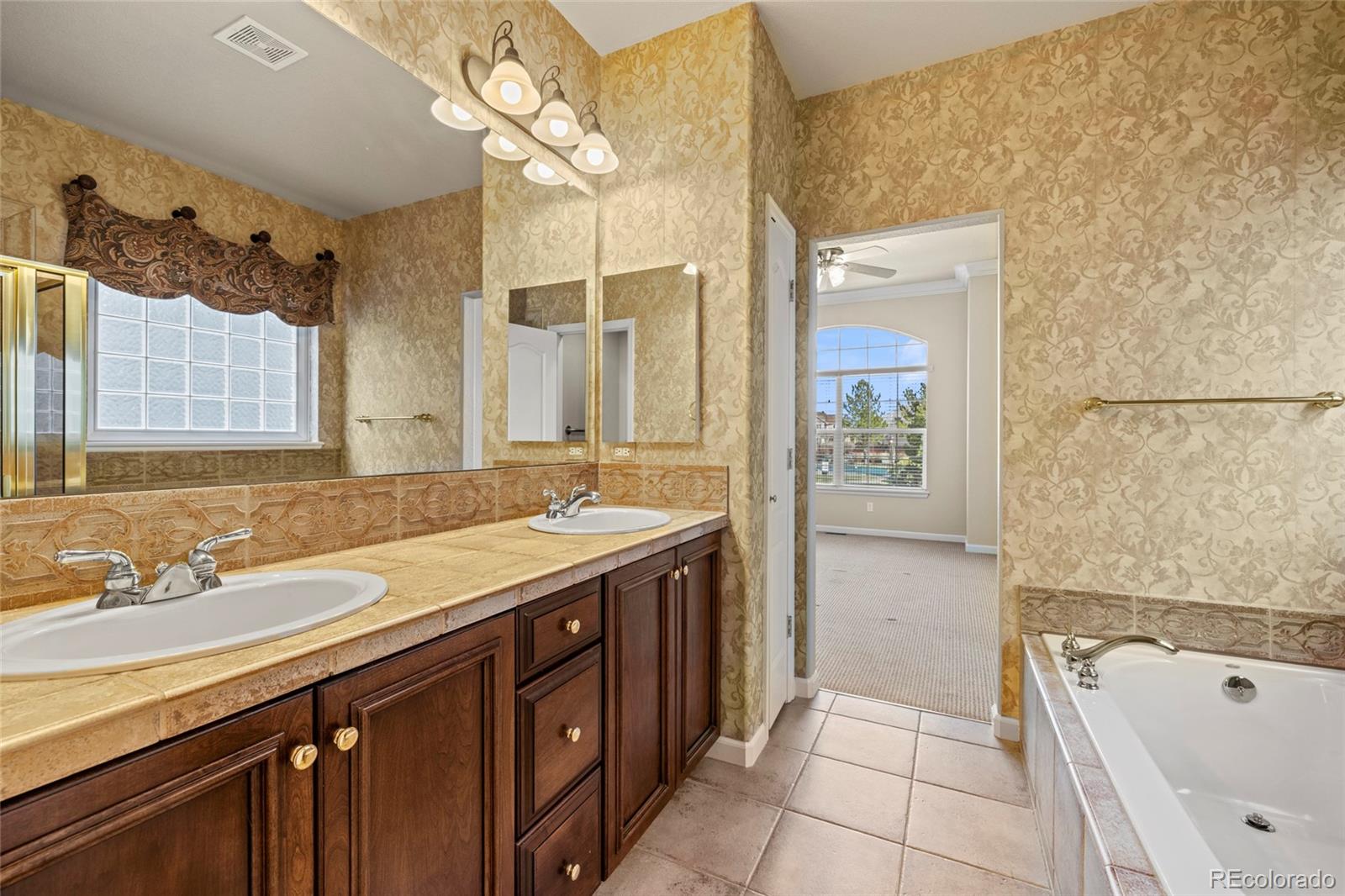 MLS Image #15 for 1640  golden bear drive,longmont, Colorado