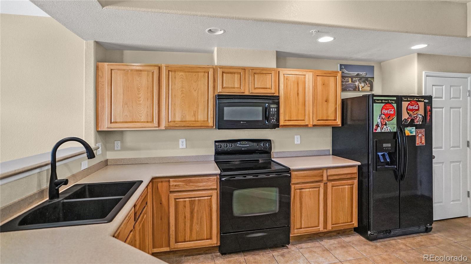 MLS Image #2 for 7245 s millbrook court,aurora, Colorado