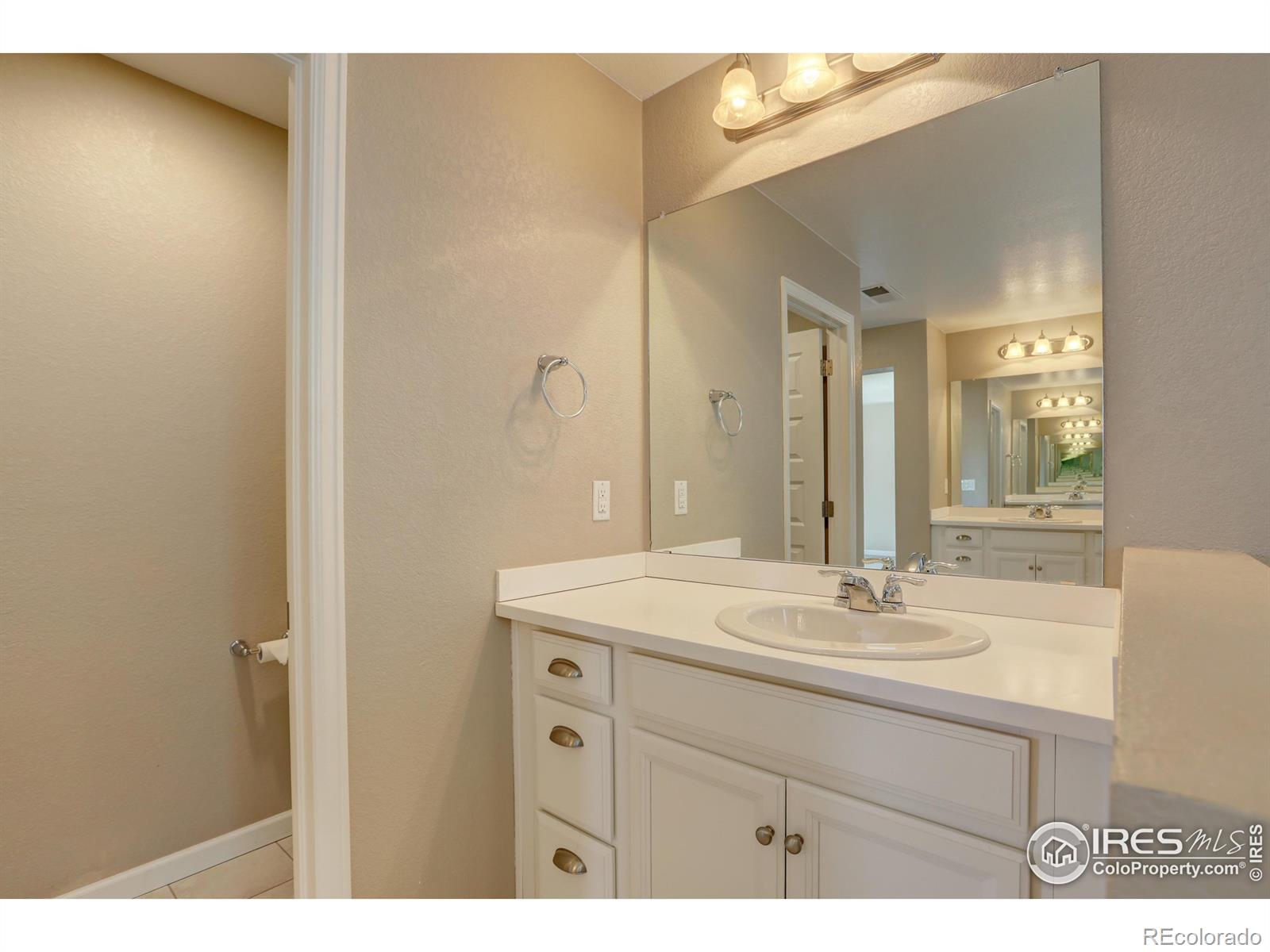 MLS Image #22 for 591 w 173rd place,broomfield, Colorado