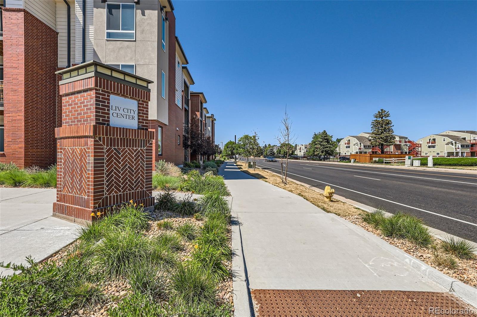 MLS Image #27 for 981 s sable boulevard,aurora, Colorado