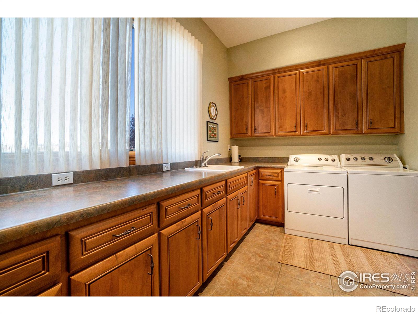 MLS Image #17 for 39343  hilltop circle,severance, Colorado