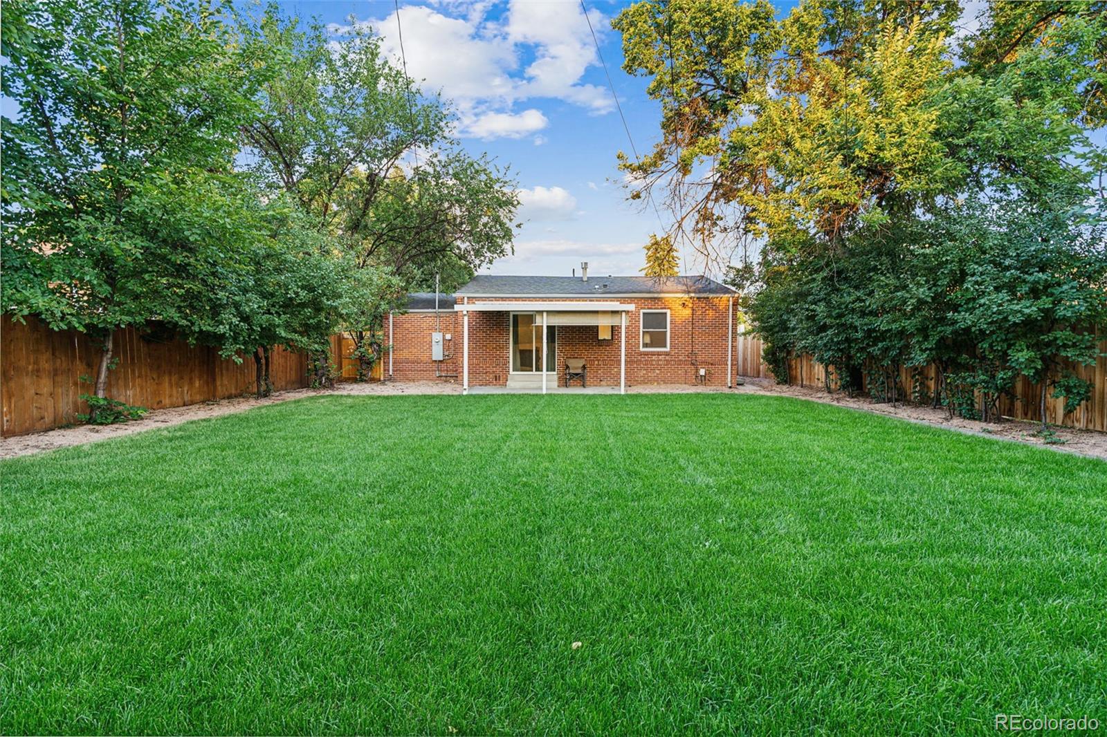 MLS Image #38 for 2045  oneida street,denver, Colorado