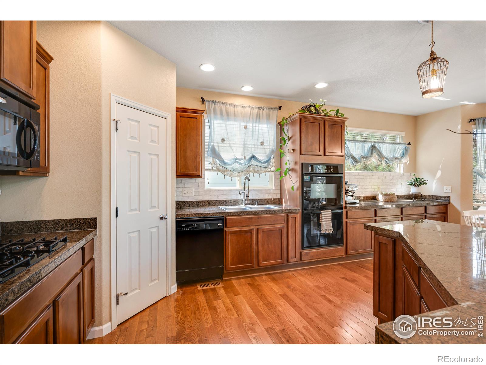 MLS Image #7 for 6317  ruby hill drive,erie, Colorado