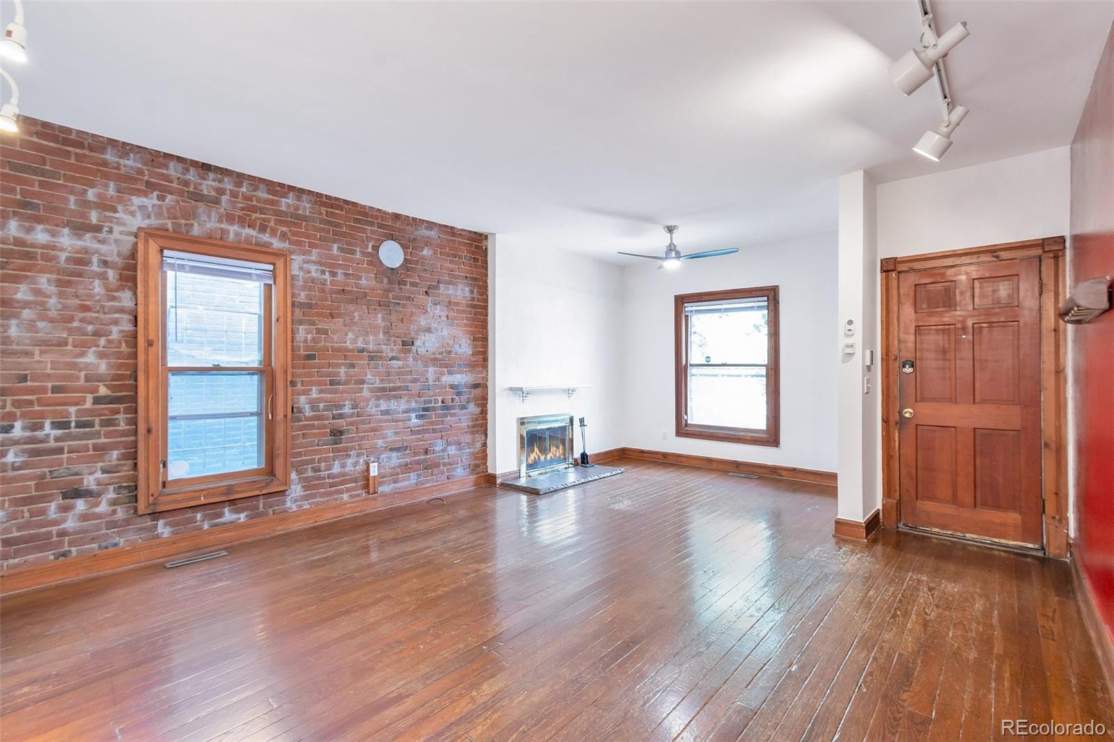 MLS Image #4 for 532 w 5th avenue,denver, Colorado