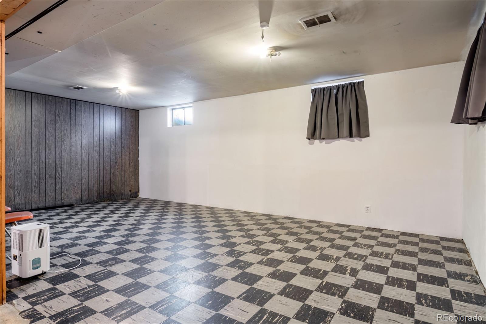 MLS Image #19 for 7703  raritan street,denver, Colorado