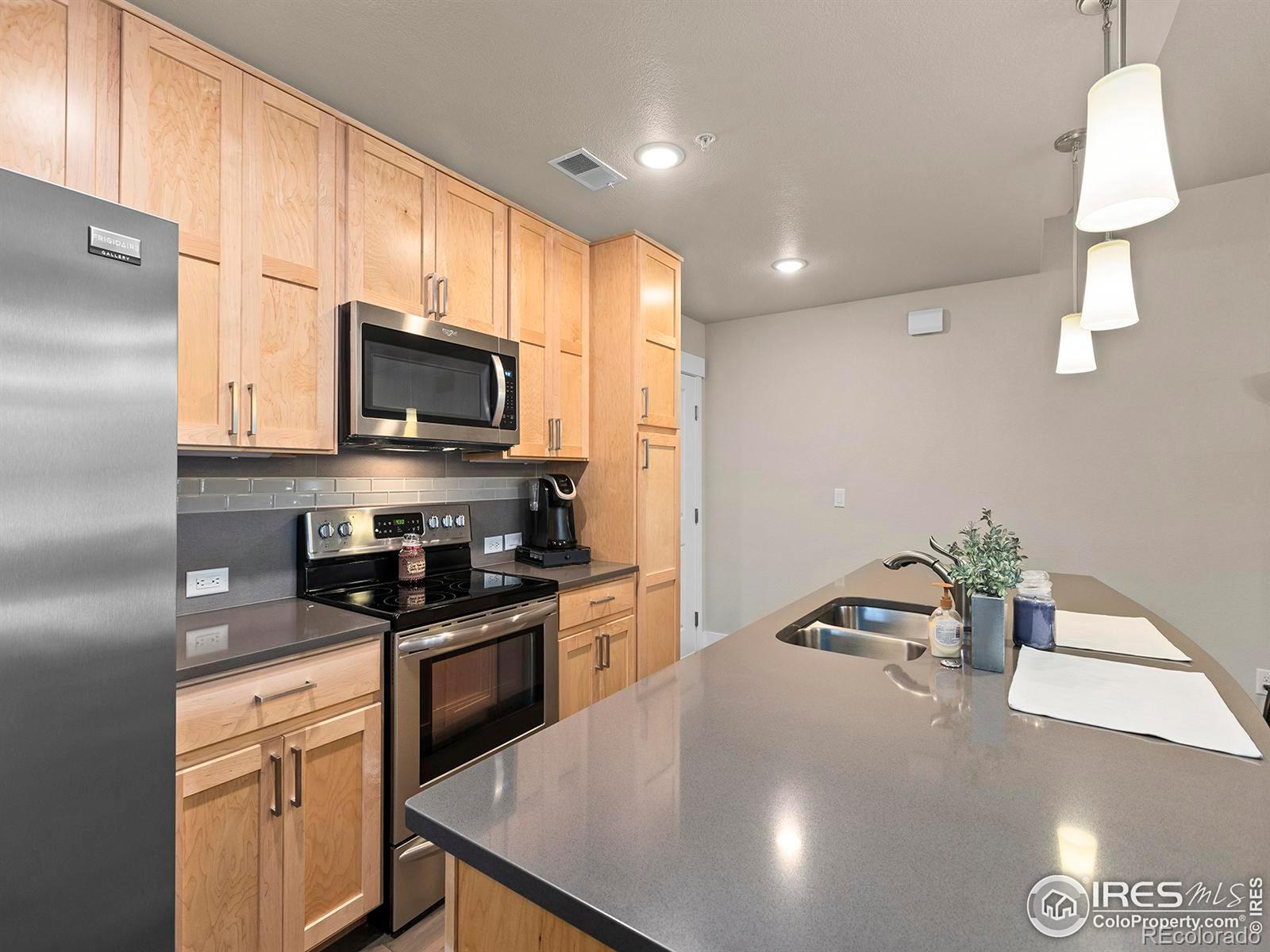 MLS Image #11 for 4642  hahns peak drive,loveland, Colorado