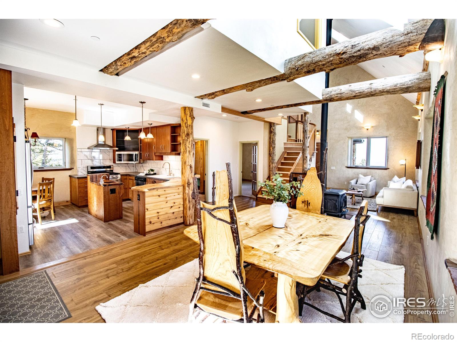 MLS Image #3 for 138  palamino lane,boulder, Colorado