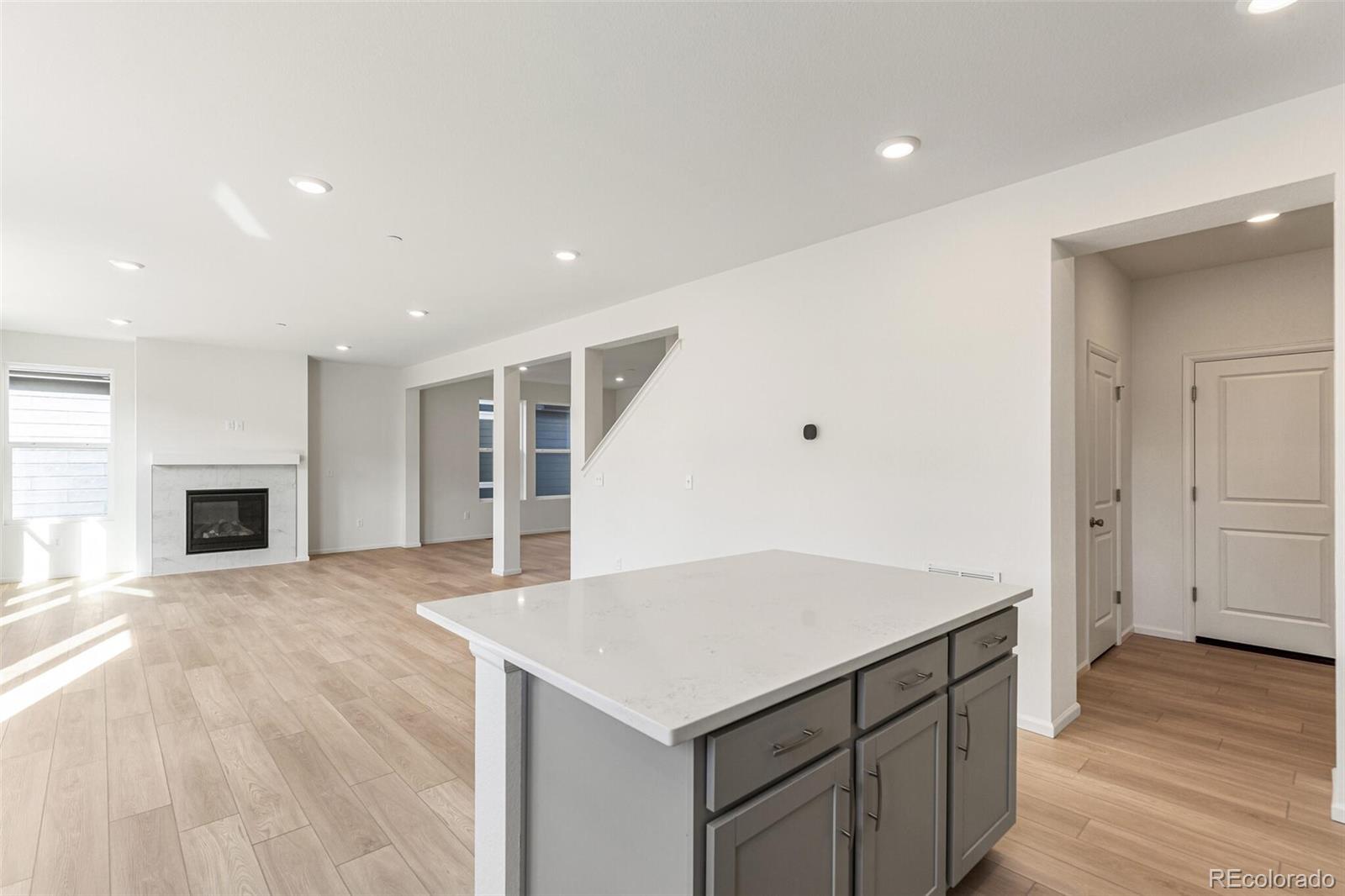 MLS Image #15 for 13352 e 110th way,commerce city, Colorado