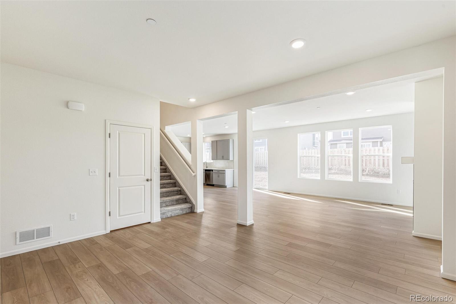 MLS Image #4 for 13352 e 110th way,commerce city, Colorado