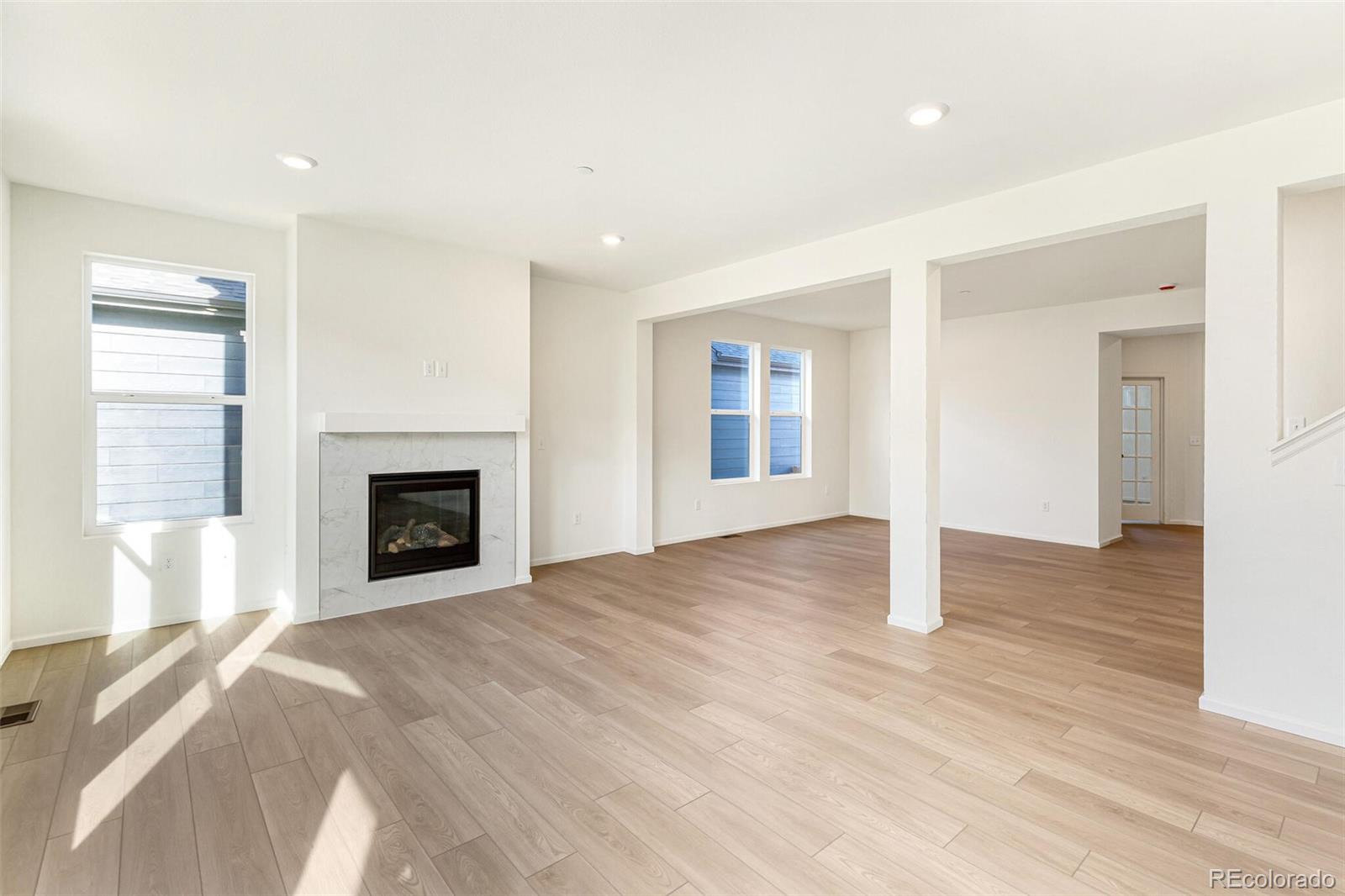 MLS Image #6 for 13352 e 110th way,commerce city, Colorado