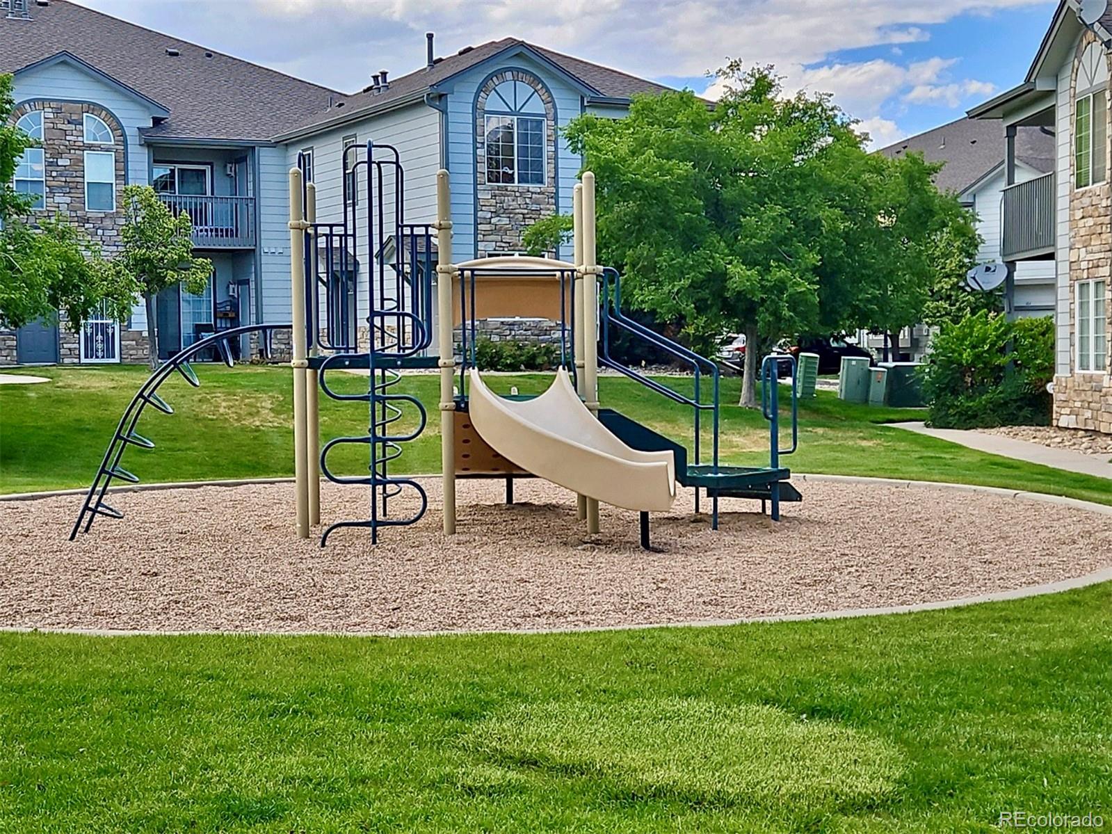 MLS Image #10 for 3262 e 103rd drive 1812,thornton, Colorado