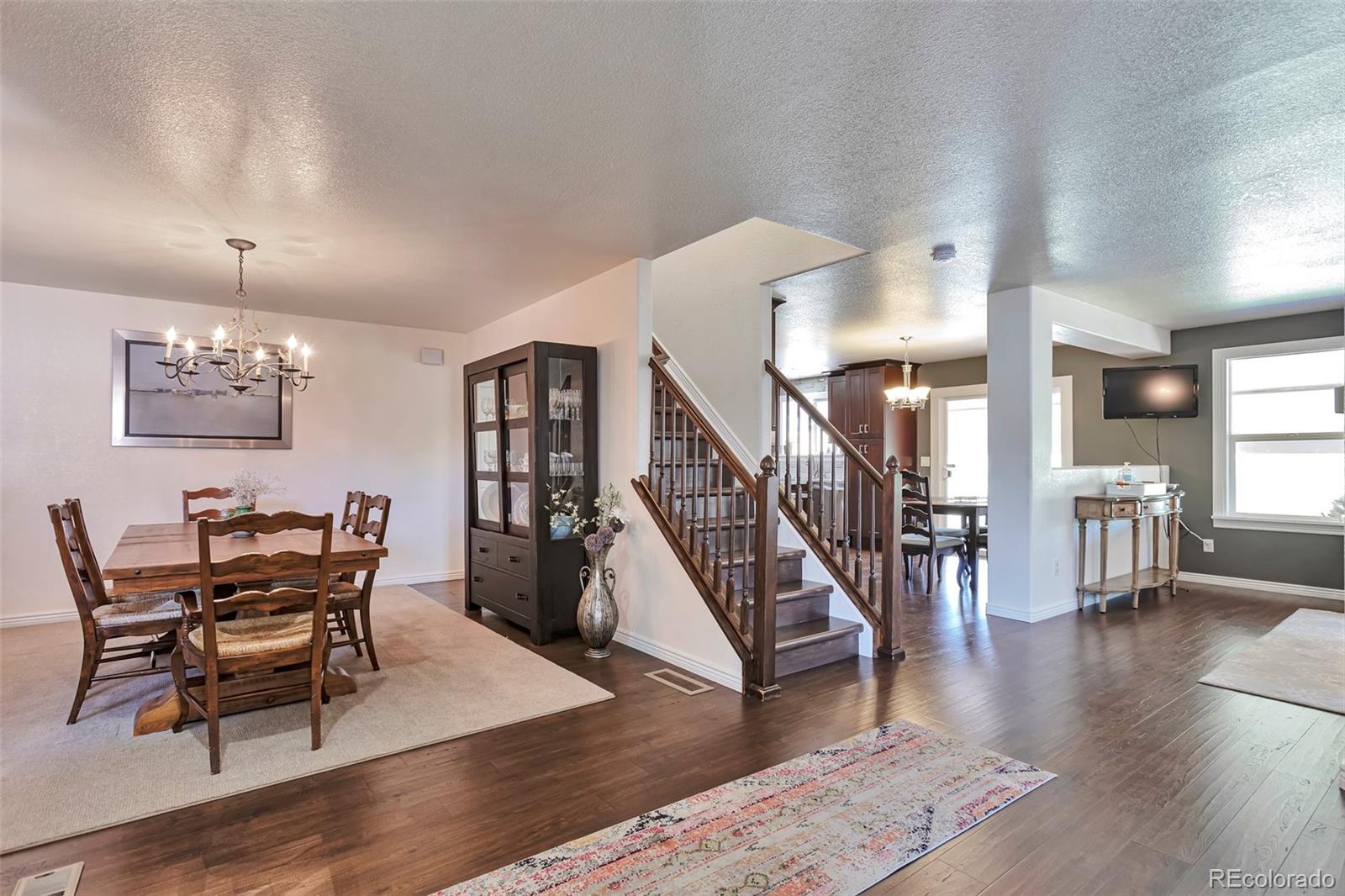 MLS Image #3 for 5215 s riviera circle,aurora, Colorado