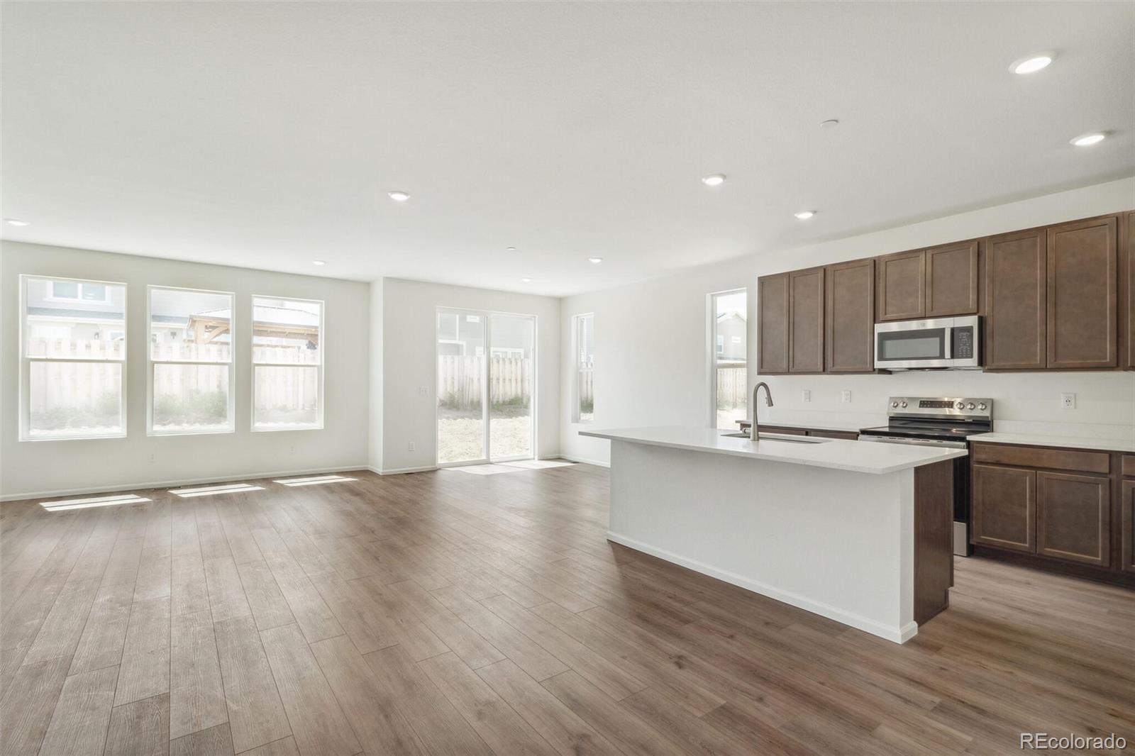 MLS Image #13 for 13392 e 110th way,commerce city, Colorado