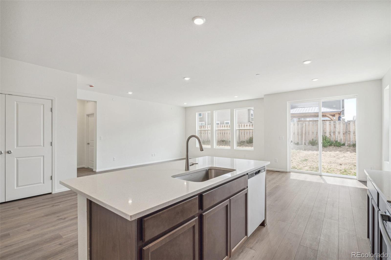 MLS Image #19 for 13392 e 110th way,commerce city, Colorado