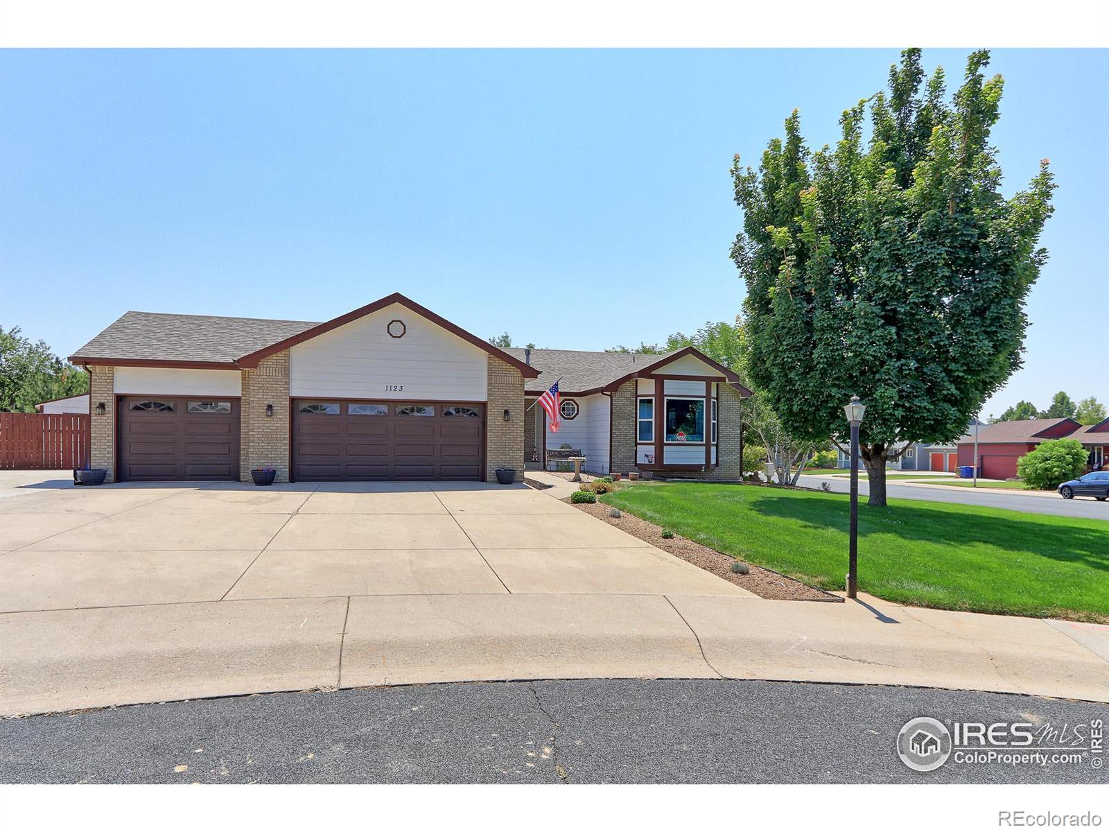 MLS Image #0 for 1123  country acres drive,johnstown, Colorado