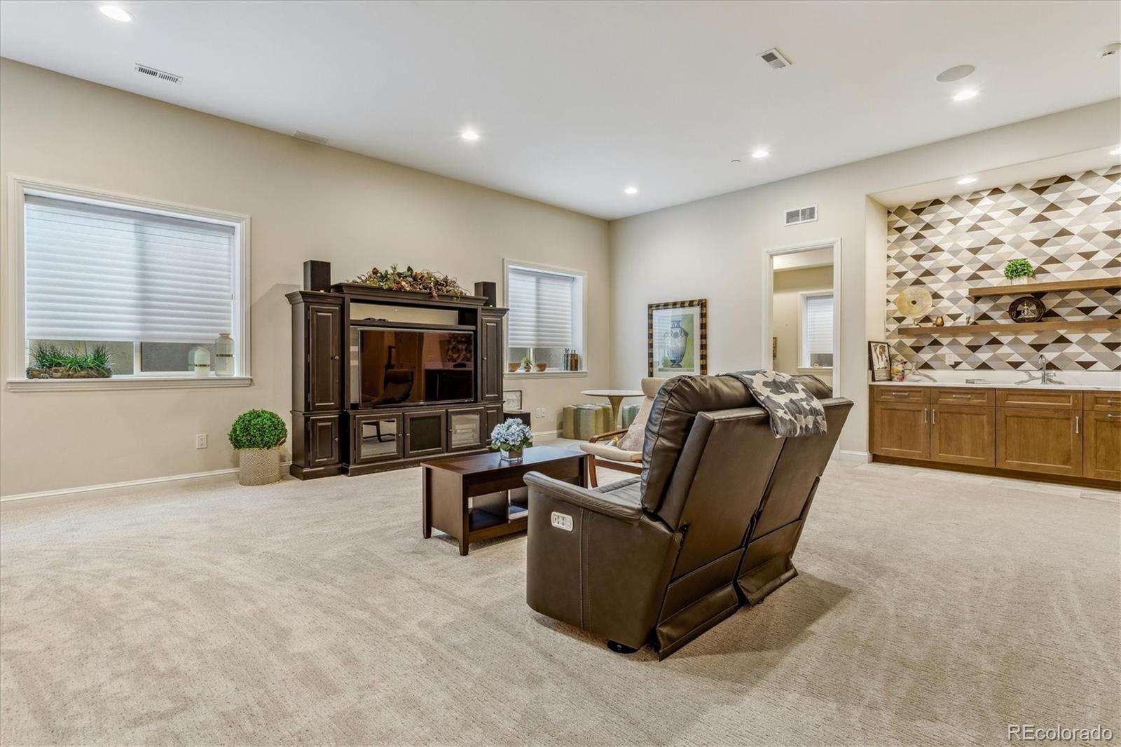 MLS Image #23 for 1210  wildcat bend court,castle rock, Colorado