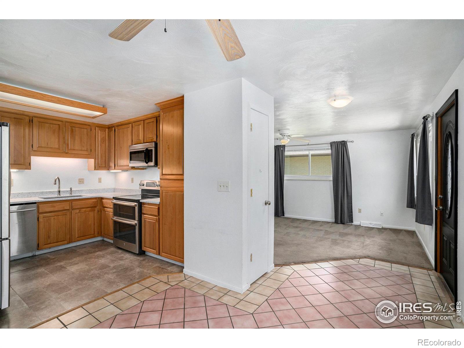 MLS Image #4 for 1103 s gay drive,longmont, Colorado