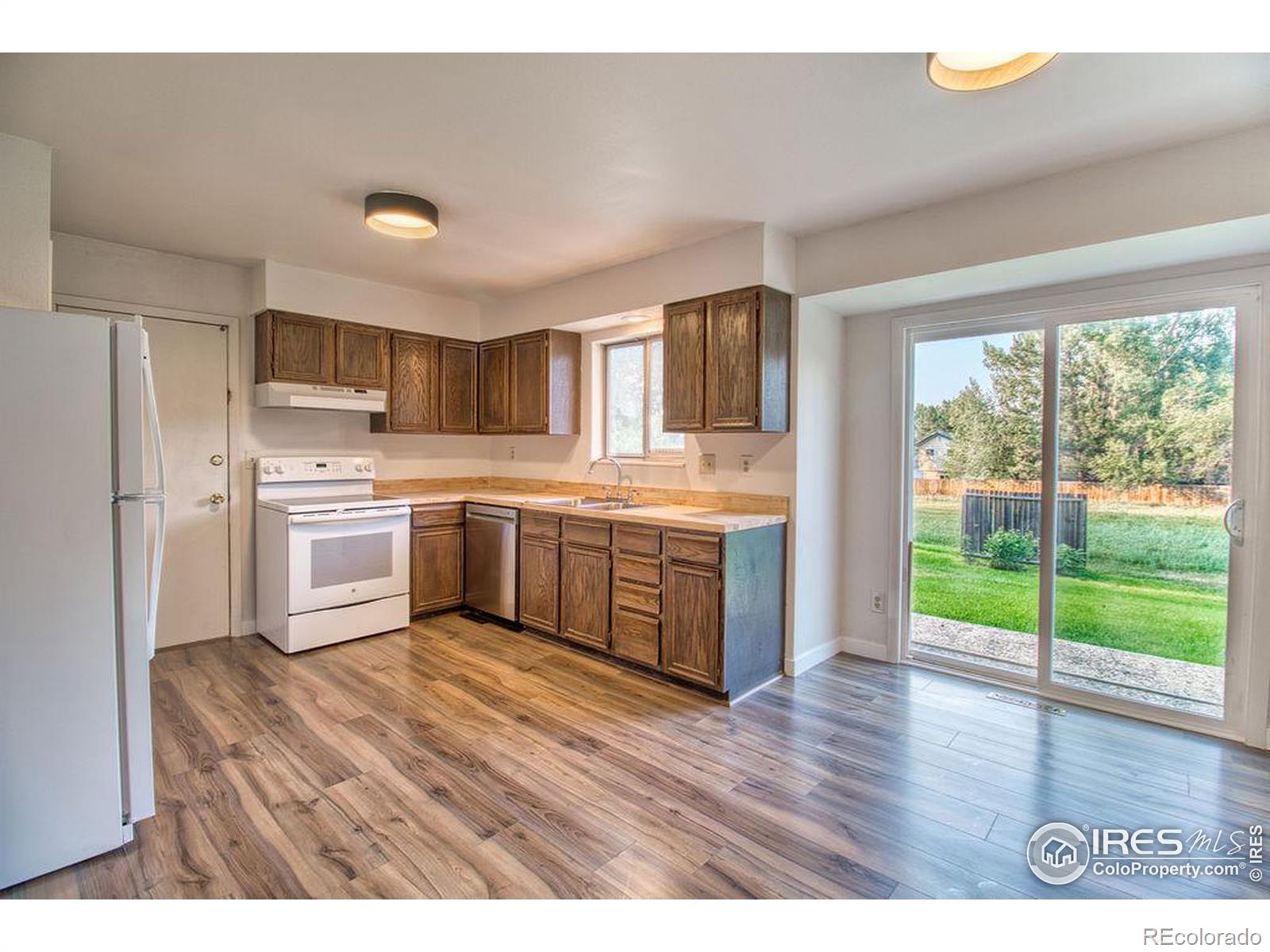 MLS Image #10 for 2124  romney avenue,fort collins, Colorado