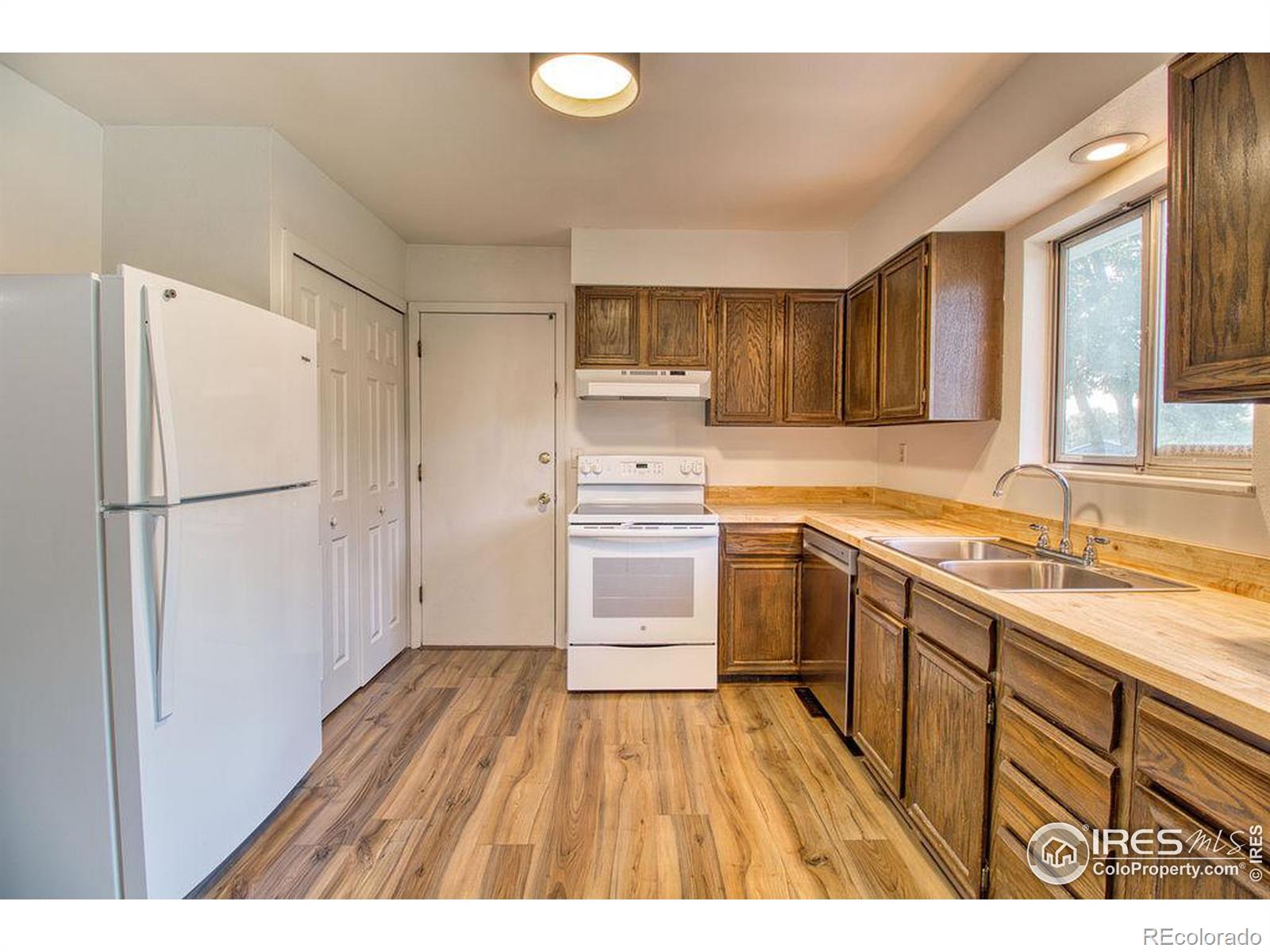 MLS Image #11 for 2124  romney avenue,fort collins, Colorado