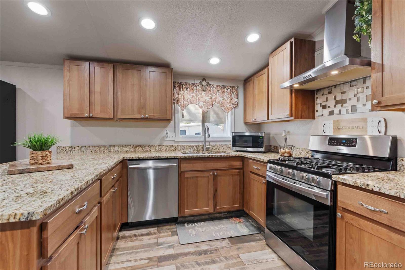 MLS Image #11 for 4501  casa grande drive,greeley, Colorado