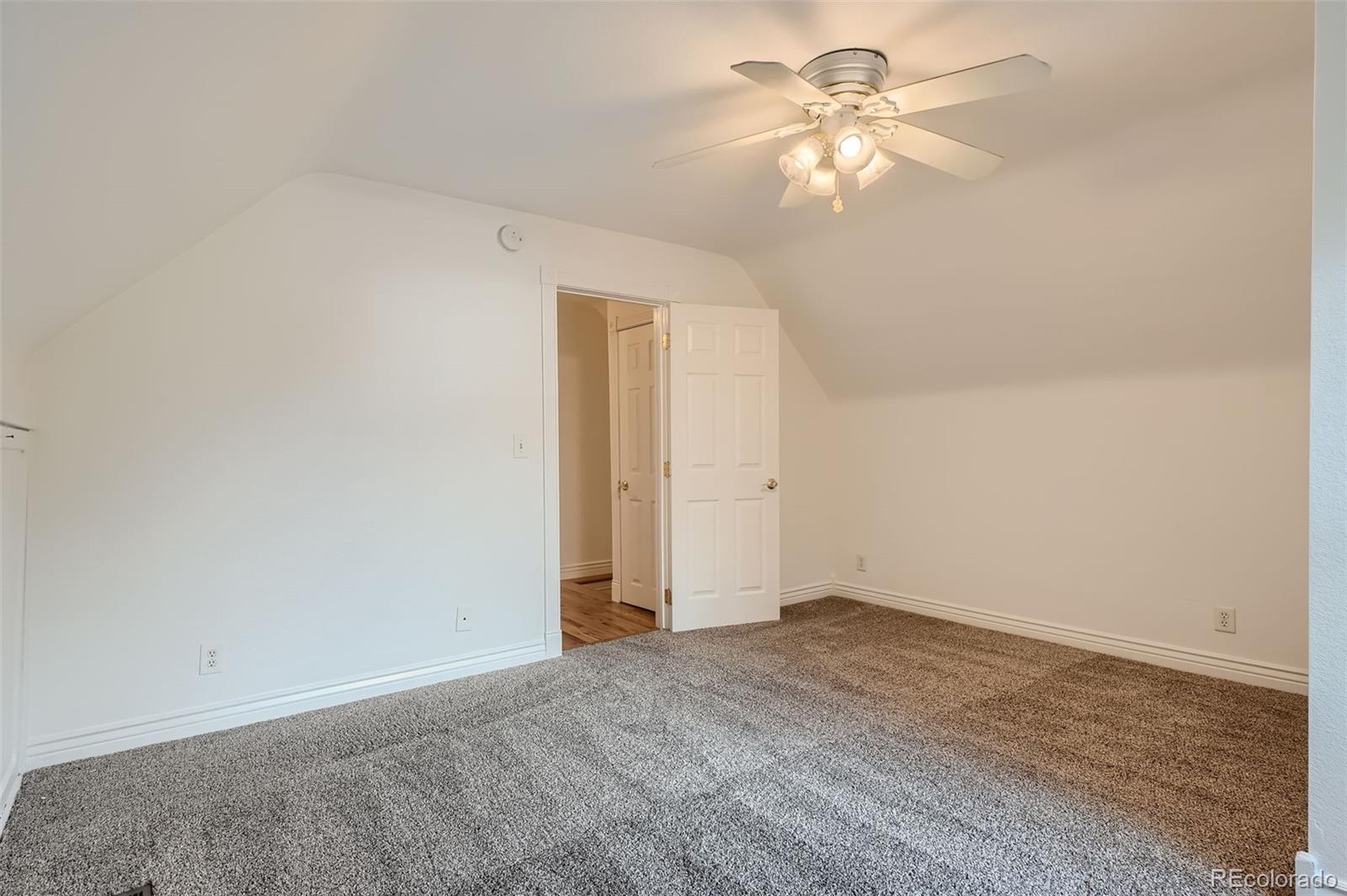 MLS Image #17 for 1424 s logan street,denver, Colorado