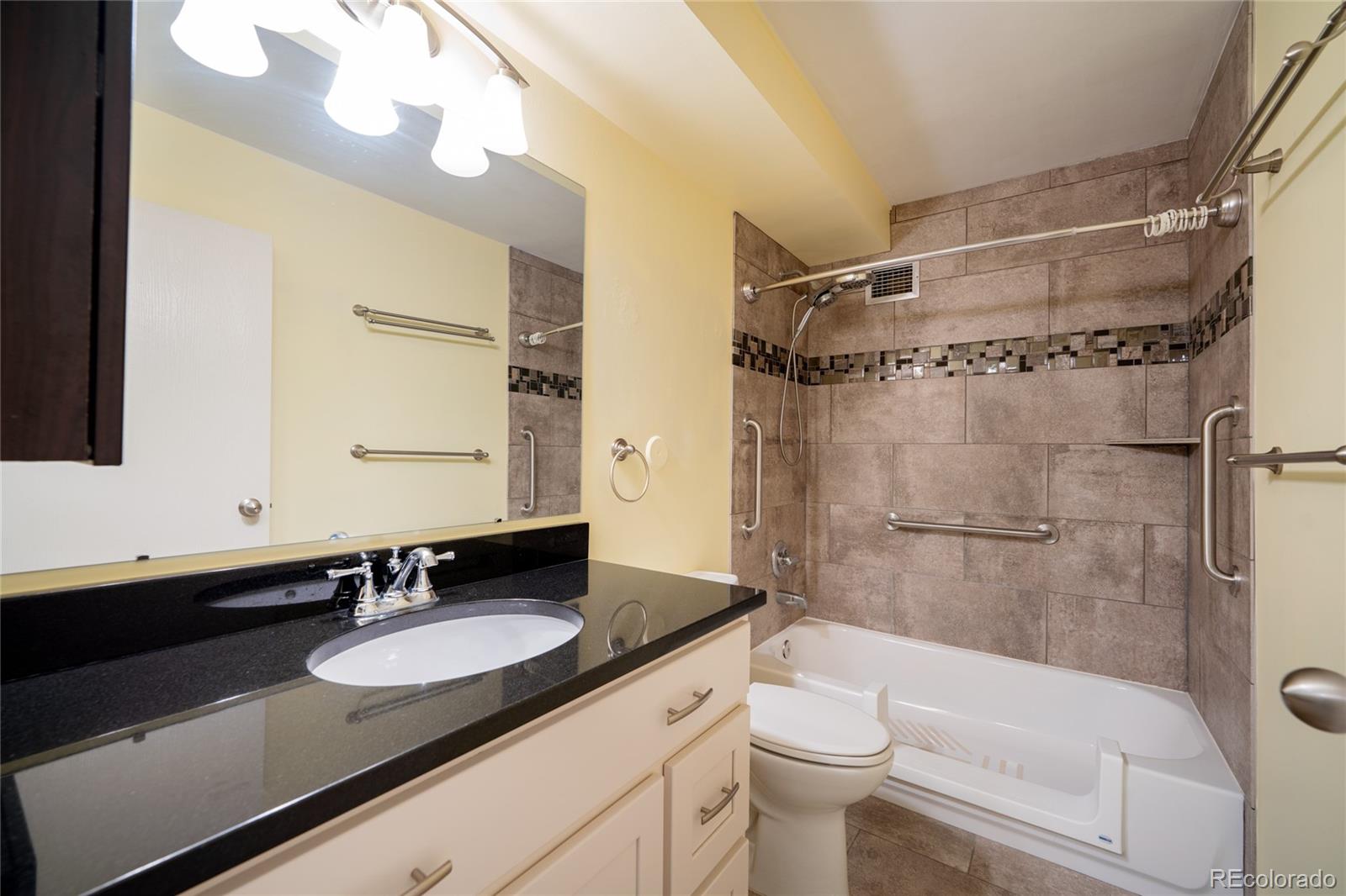 MLS Image #9 for 3124 s wheeling way 102,aurora, Colorado