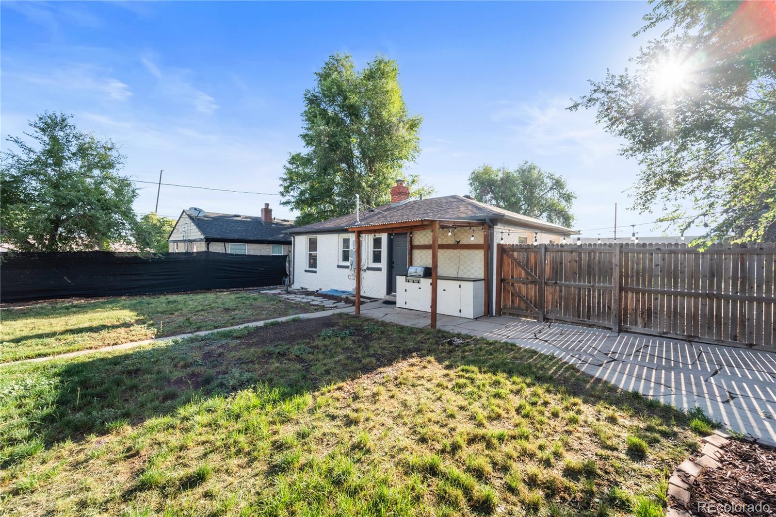 MLS Image #26 for 3549 n harrison street,denver, Colorado