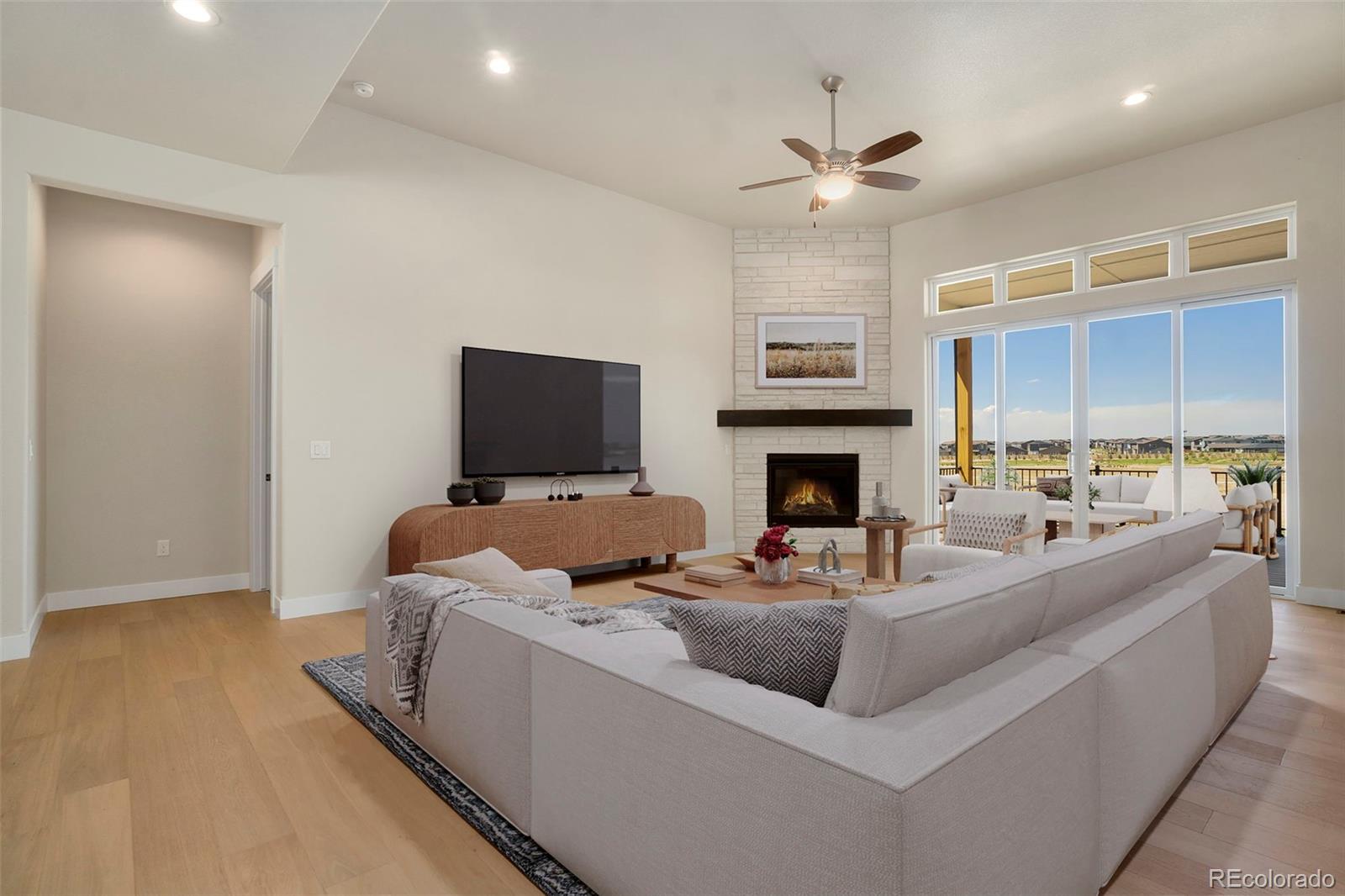 MLS Image #44 for 24113 e 36th place,aurora, Colorado