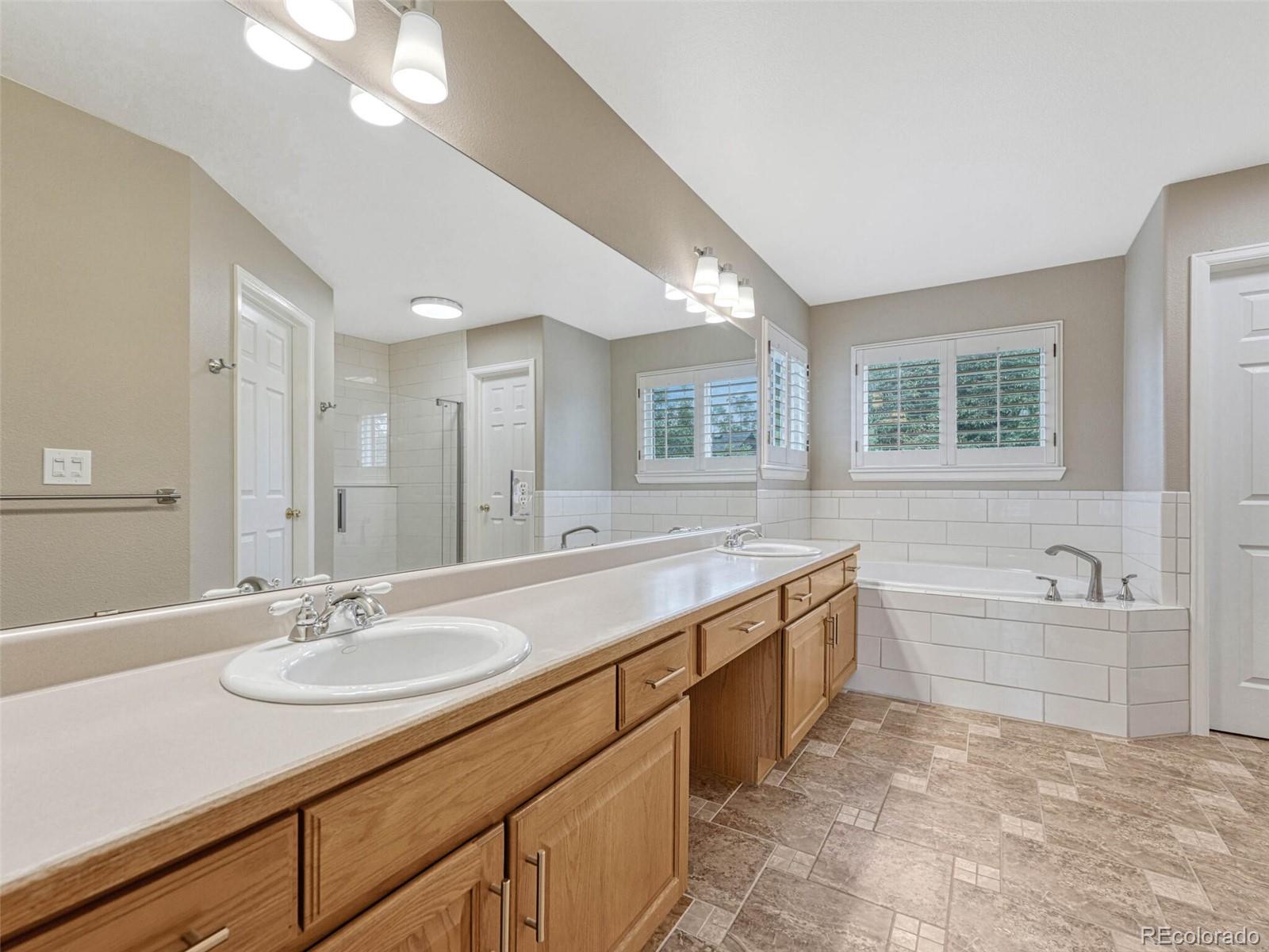 MLS Image #22 for 7214 s acoma way,littleton, Colorado