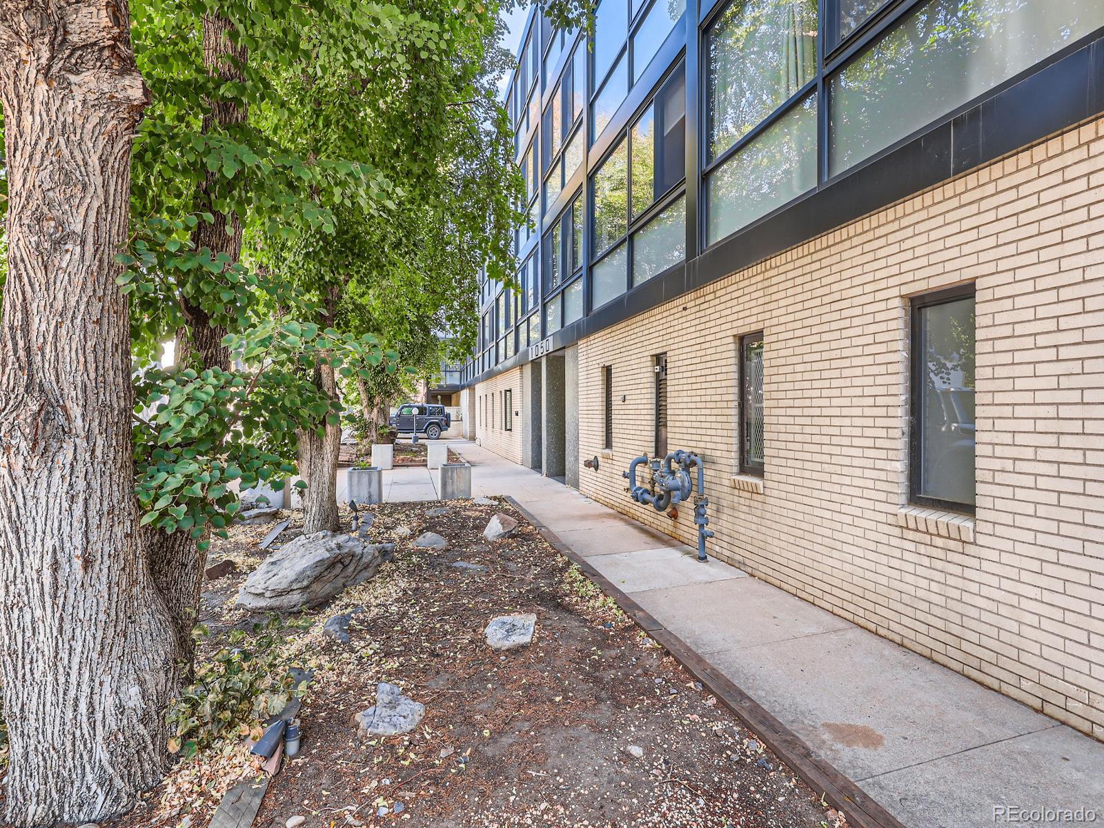 CMA Image for 1050 N Corona Street,Denver, Colorado