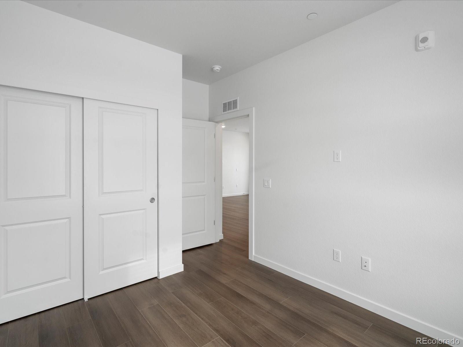 MLS Image #21 for 6153 n ceylon street,denver, Colorado