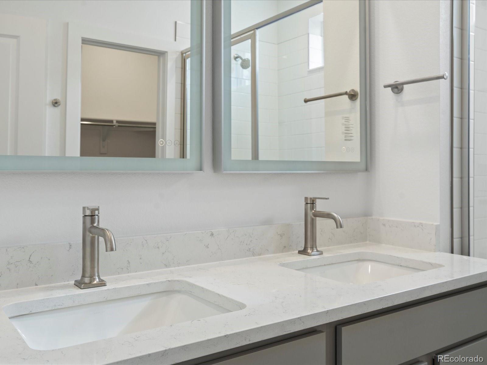 MLS Image #28 for 6153 n ceylon street,denver, Colorado