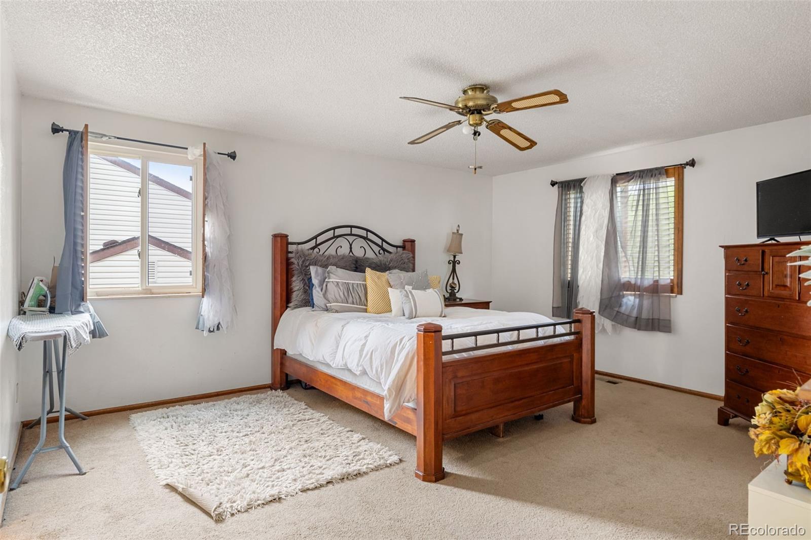 MLS Image #15 for 14457 e baltic place,aurora, Colorado