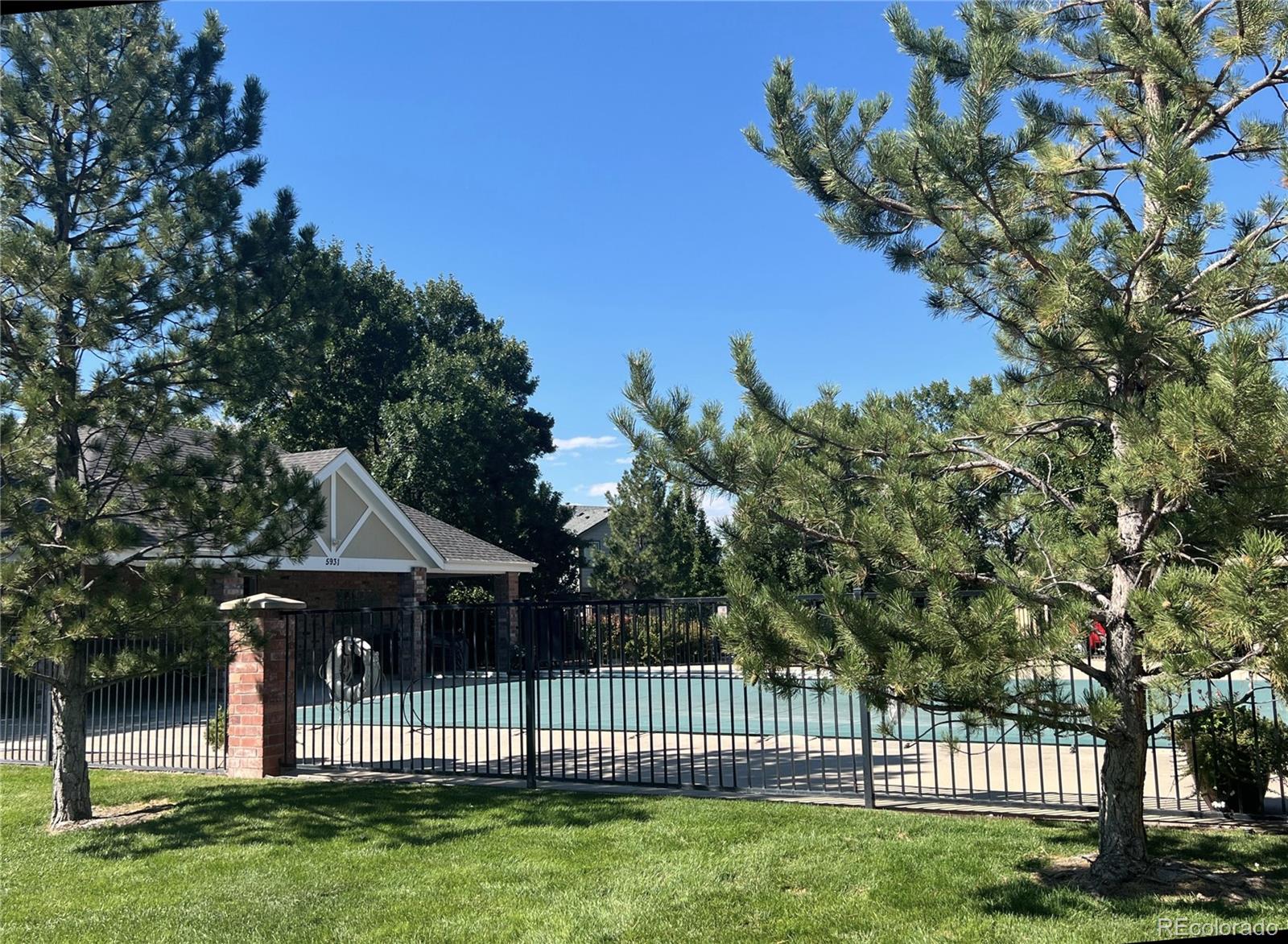 MLS Image #41 for 14972 e maplewood drive,centennial, Colorado