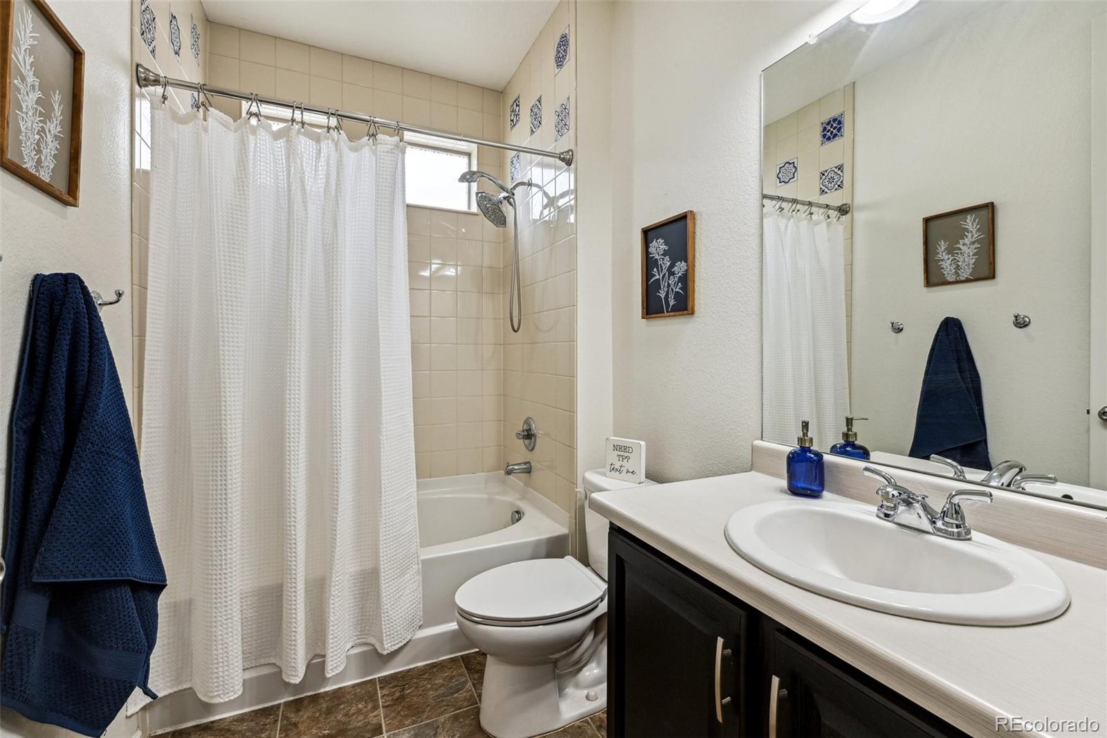 MLS Image #17 for 4910  cathay court,denver, Colorado