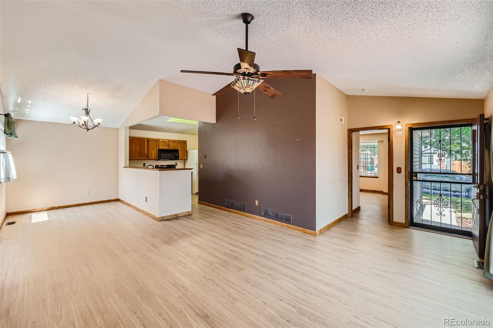 MLS Image #1 for 17998 e bethany place,aurora, Colorado