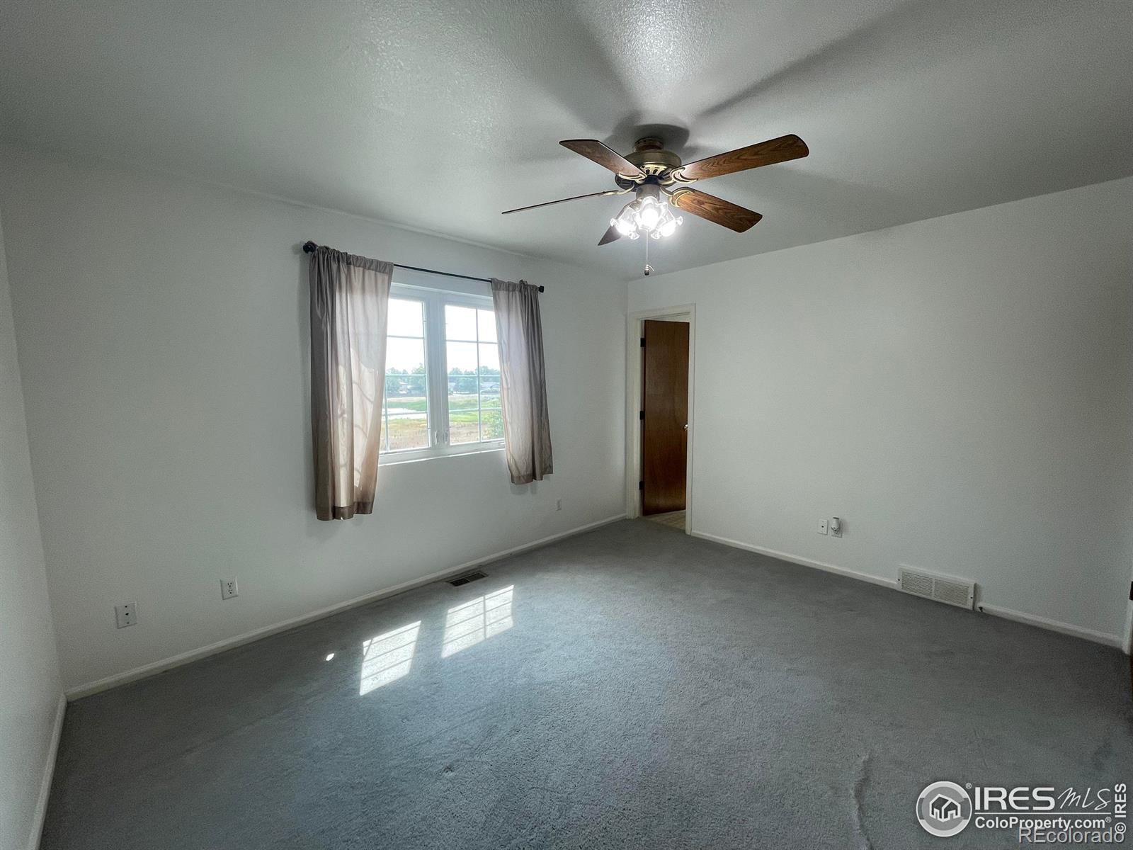 MLS Image #17 for 322 n 44th avenue,greeley, Colorado