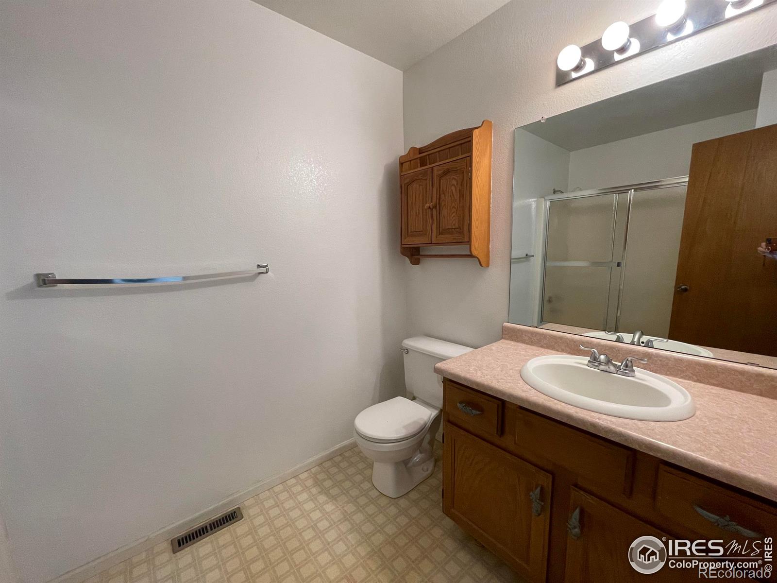 MLS Image #19 for 322 n 44th avenue,greeley, Colorado