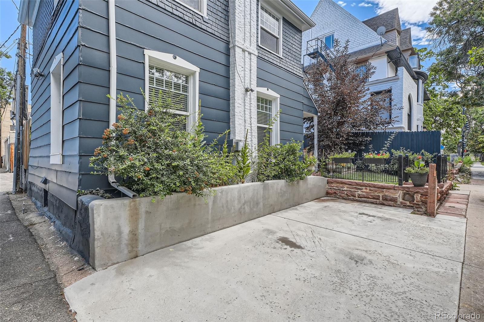 MLS Image #28 for 1414 n clarkson street,denver, Colorado