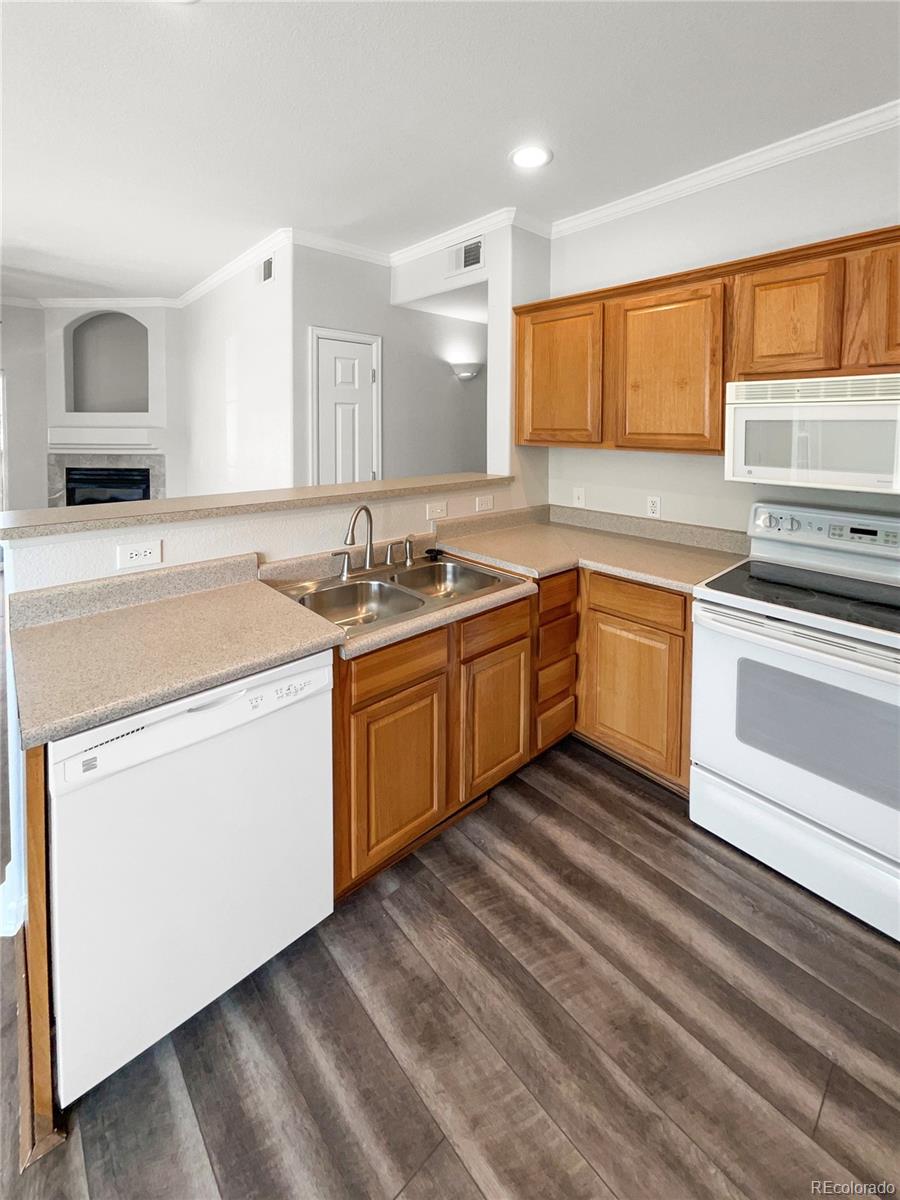 MLS Image #10 for 10120 e carolina drive 101,aurora, Colorado